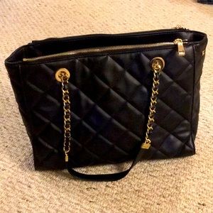Over shoulder medium/large purse